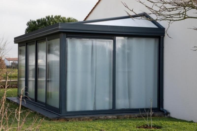 Aluminium ou bois, quel mat&eacute;riau privil&eacute;gier pour une v&eacute;randa &agrave; Lingolsheim ?